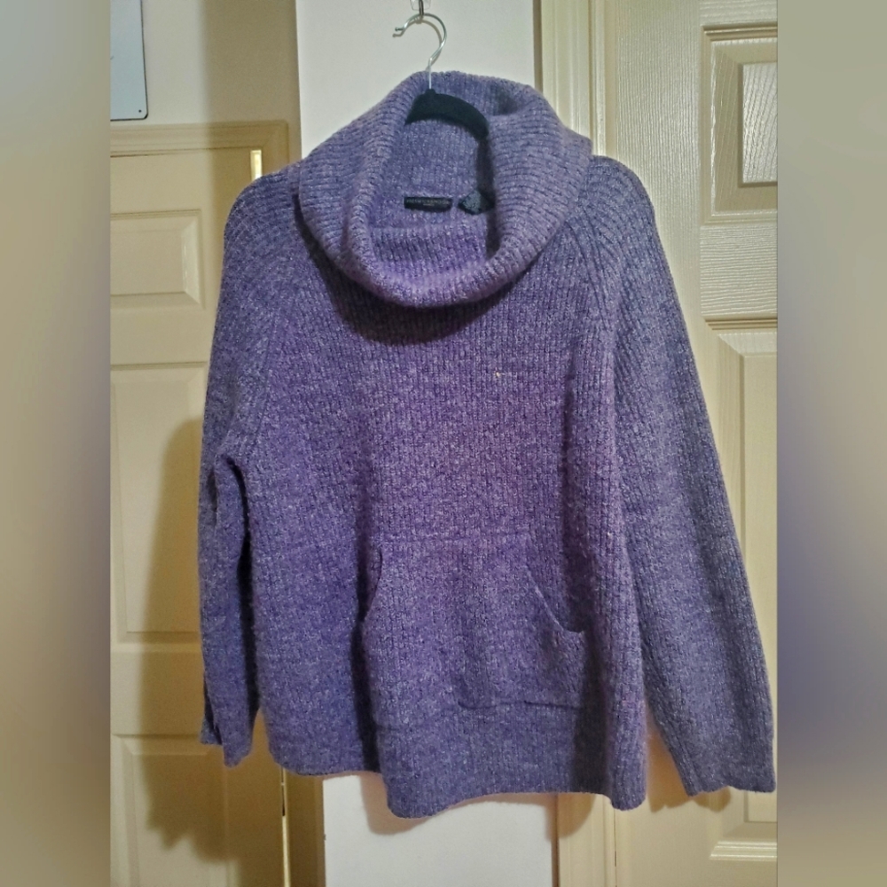 Preswick & Moore Turtleneck Kangaroo Sweater